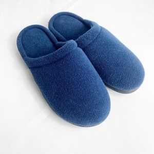 Isotoner Slippers Size 7.5/8